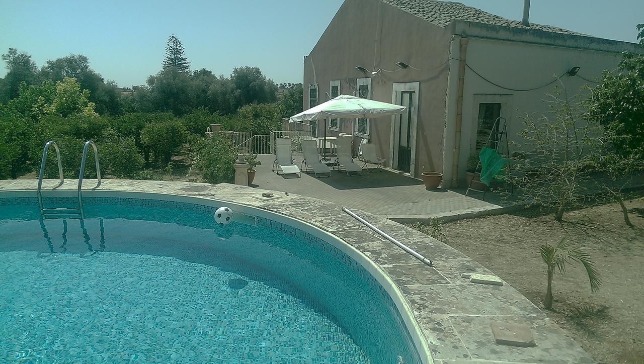 La Taverna Floridia Kültér fotó